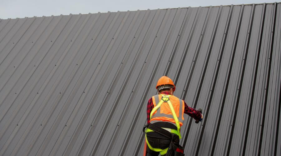 Expert top industrial roofings services in West Frankfort, IL